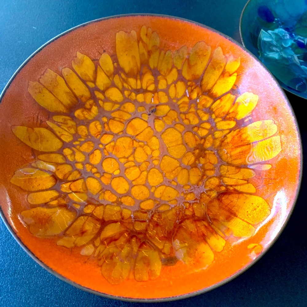 Stunning vintage rare enamel on copper bowl artist Win Ng signed SF MCM